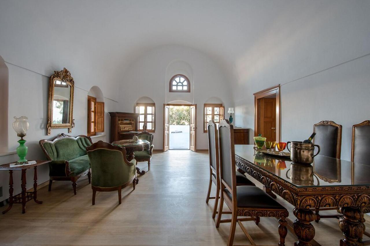 Casasantantonio 18Th Century Luxury Mansion Apartment Fira  Exterior photo